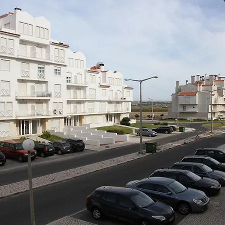 Holidays - Beach Side Apartamento